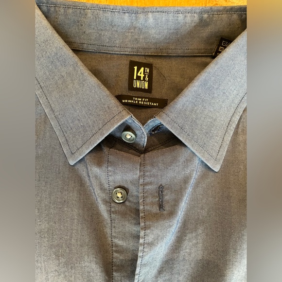 14th and Union Long Sleeved Medium Oxford in Light Blue - Picture 3 of 5